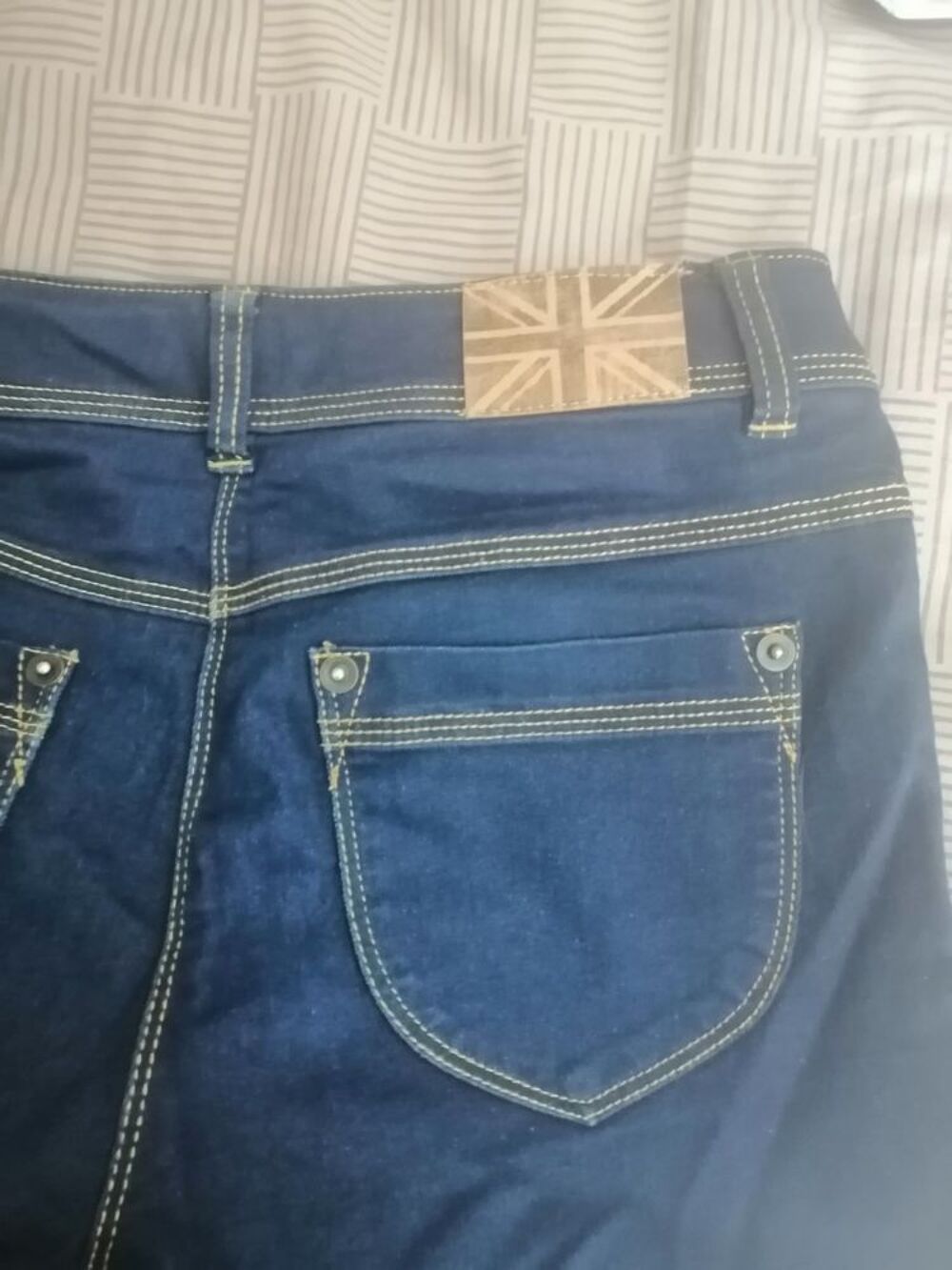Jean's coup&eacute; droite Vêtements enfants