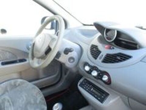 Twingo II 1.5 dci 65cv 2009 occasion 06600 Antibes