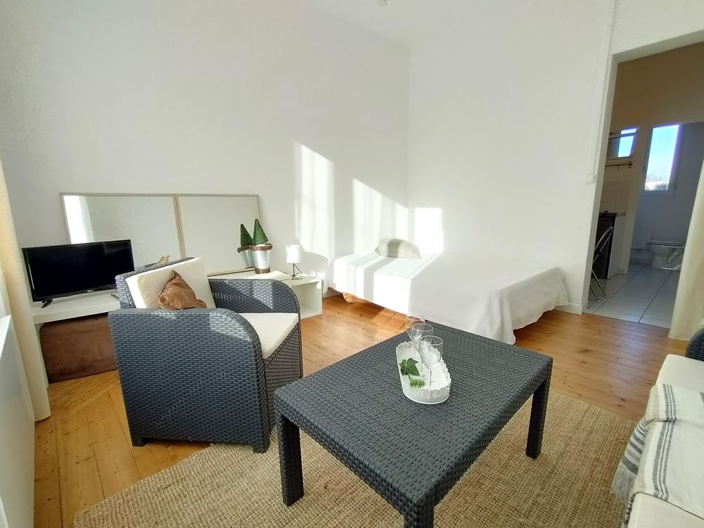 Location Appartement Apt F1 rénové / climatisé au RDC meublé ou vide à 3min plage Cayeux-sur-mer