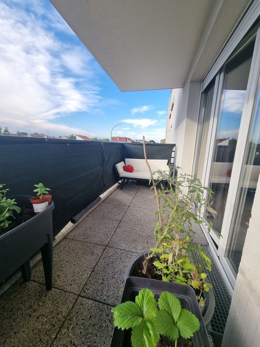 Vente Appartement Studio avec balcon quartier Gondoles sud Choisy-le-roi