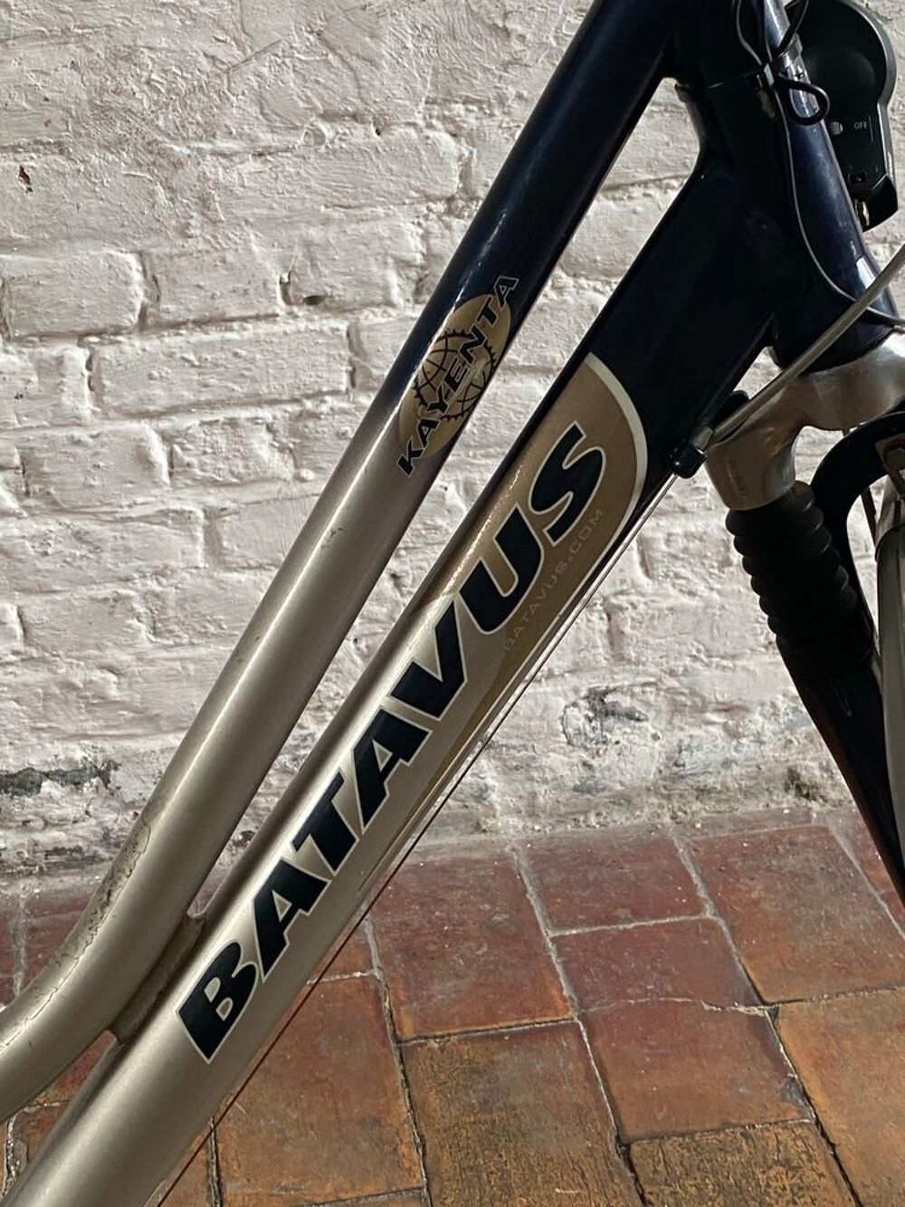 v&eacute;lo hollandais BATAVUS KAYENTA 28 pouces 27 vitesses avec antivol et 2 clefs Vlos