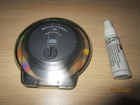 appareil de nettoyage manuel pour CD et DVD 15 Chanteloup-en-Brie (77)