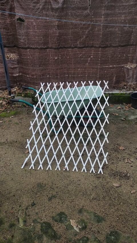 Treillis Extensible 8 Azay-le-Rideau (37)