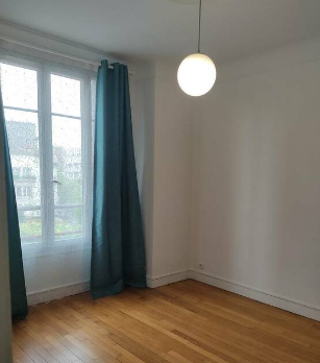  Appartement à louer 2 pièces 32 m²