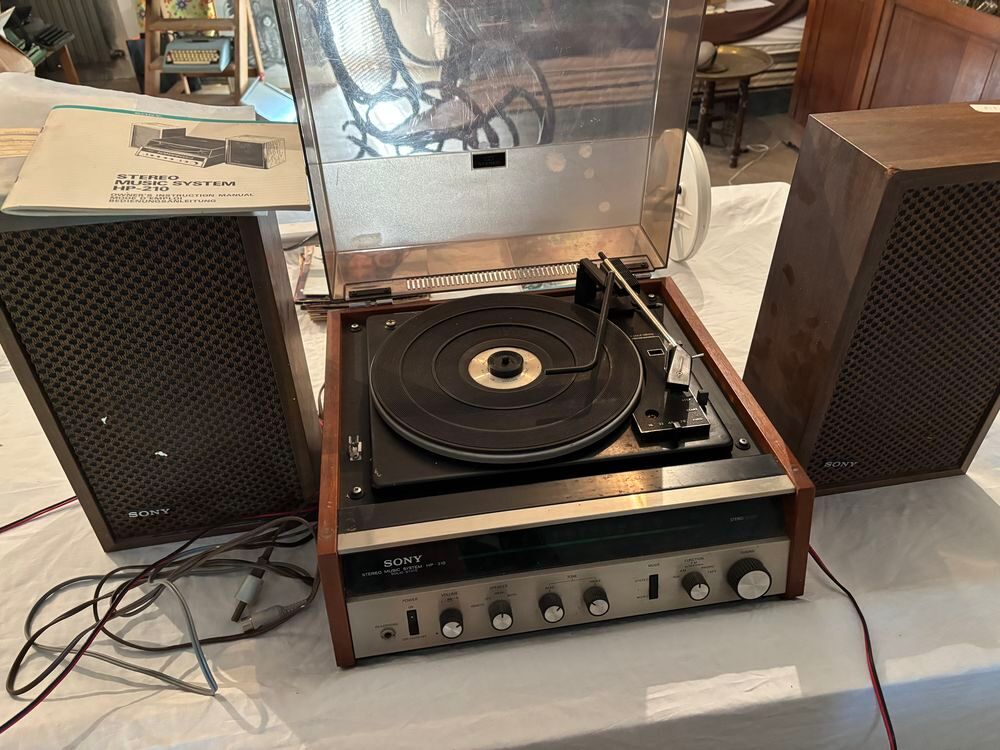 STEREO MUSIC SYSTEME HP 210 SONY Audio et hifi