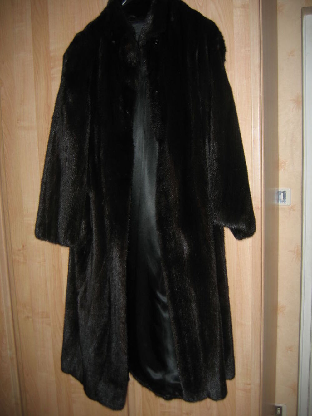 manteau noir en vison Vtements