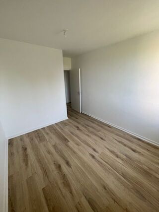  Maison � louer 6 pi�ces 117 m� La motte-de-galaure