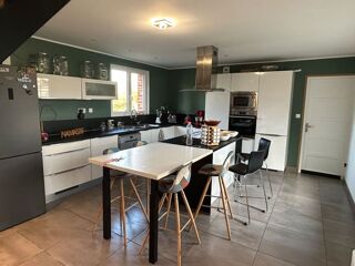  Maison à vendre 8 pièces 180 m²