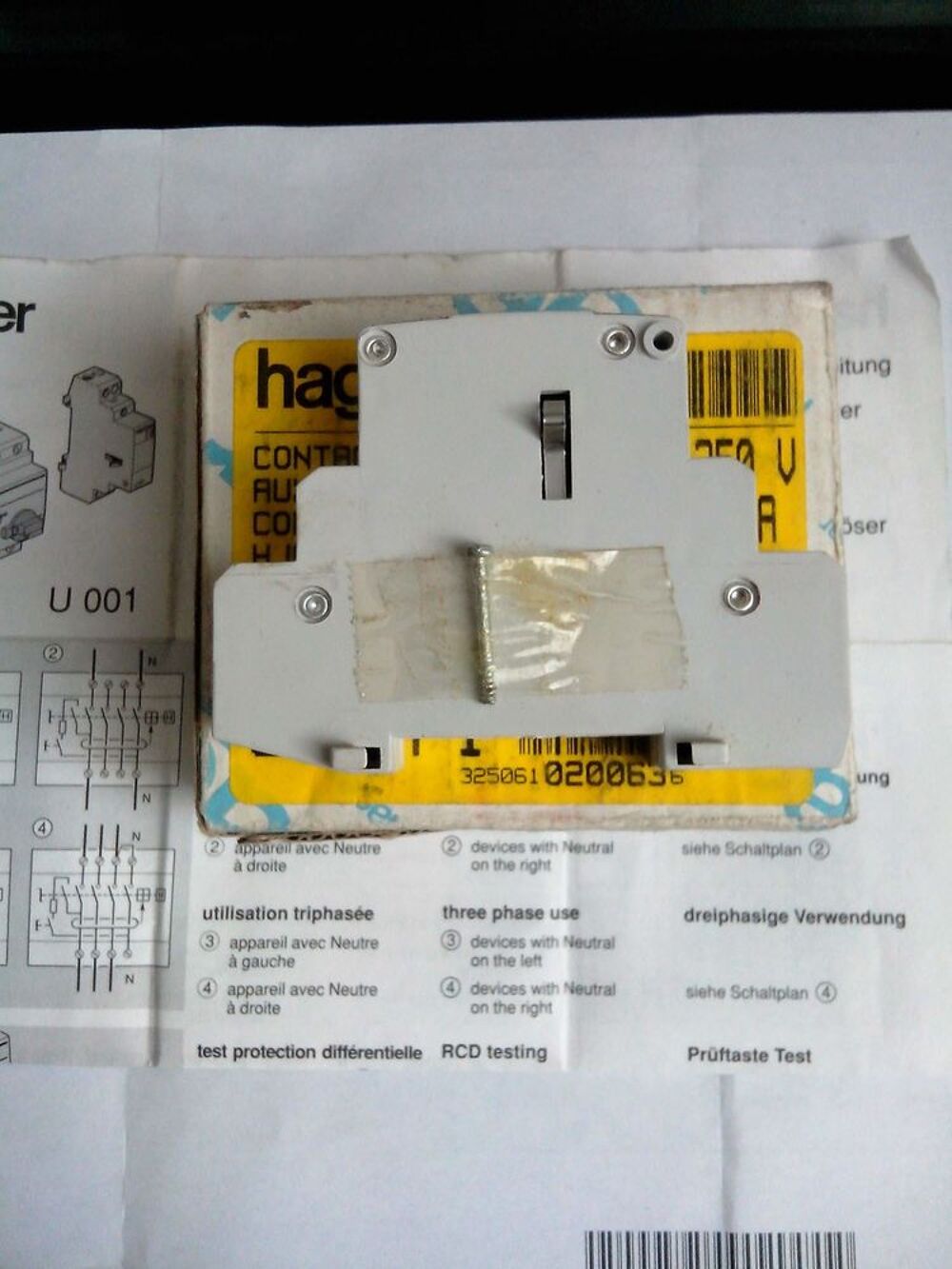 contact auxiliaire hager U001 Bricolage