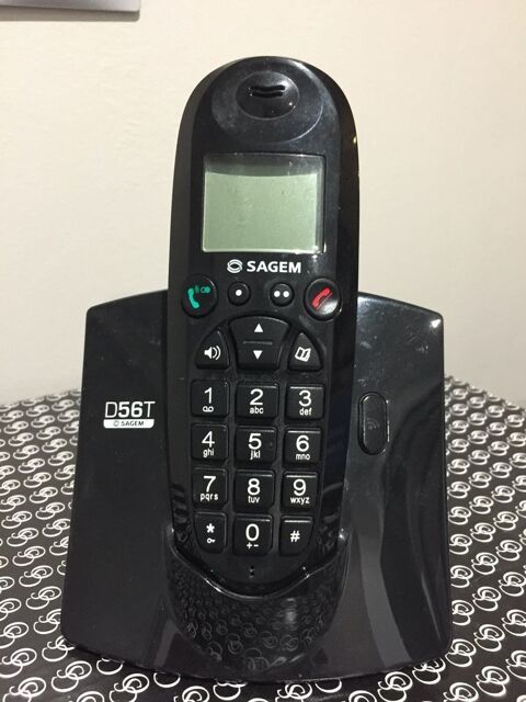 T�l�phone id�al personne ag� 15 Magny-en-Vexin (95)