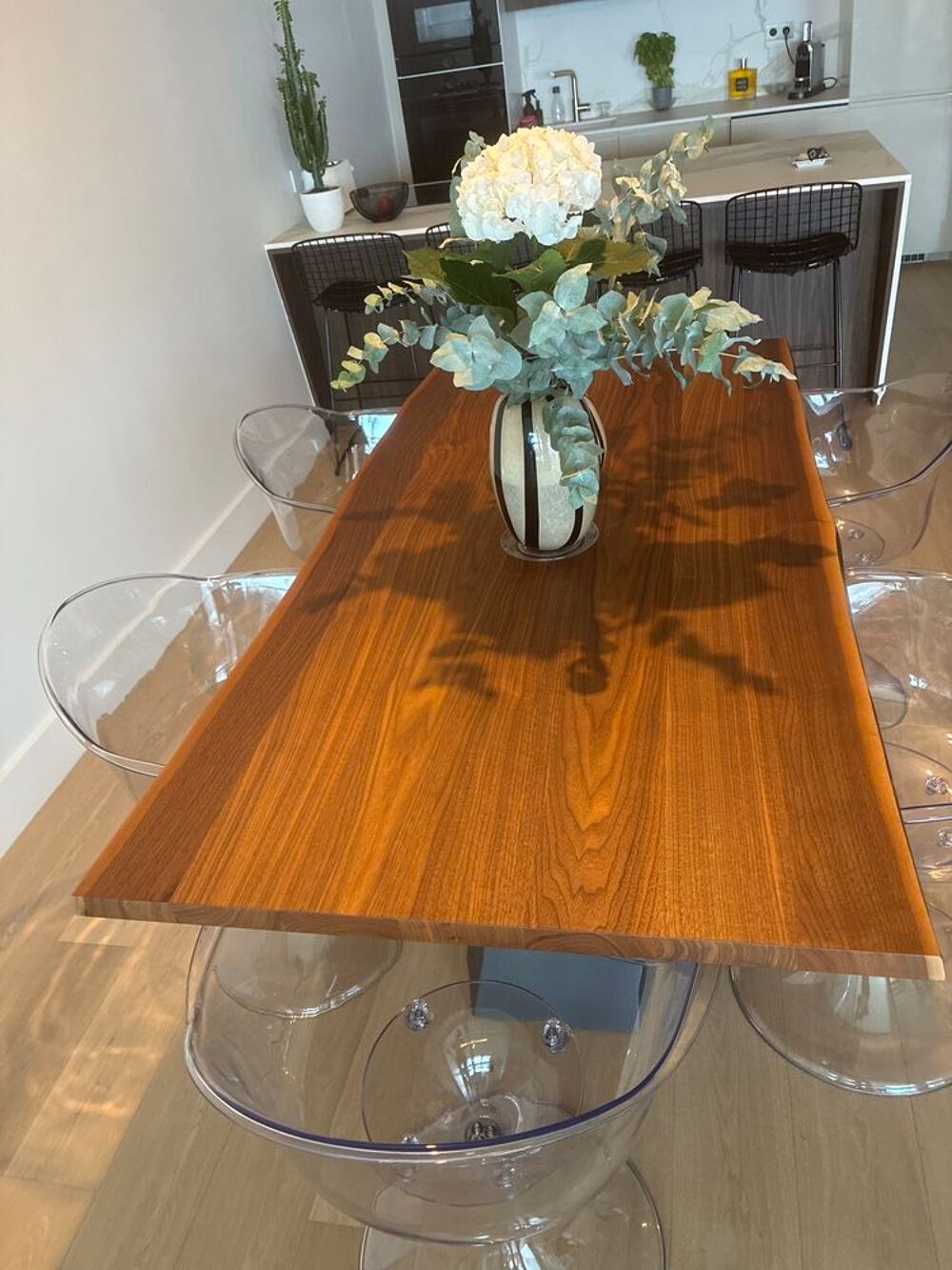 TABLE DE SALLE &Agrave; MANGER Meubles