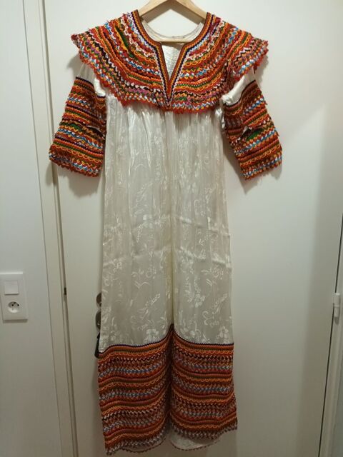Robe kabyle Traditionnelle iwadhiyen ouadhia complte 180 Bezons (95)