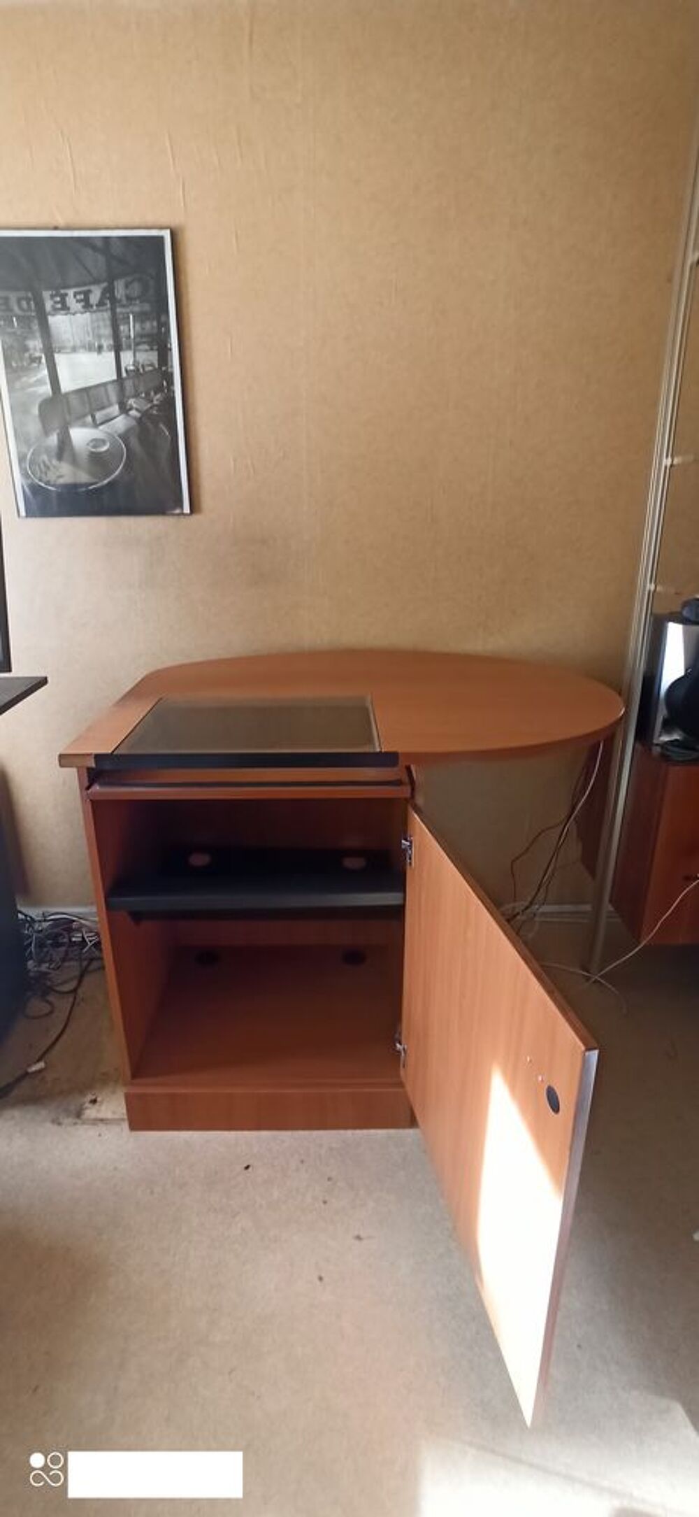 un Meuble informatique pro + chaise r&eacute;glable Matériel informatique