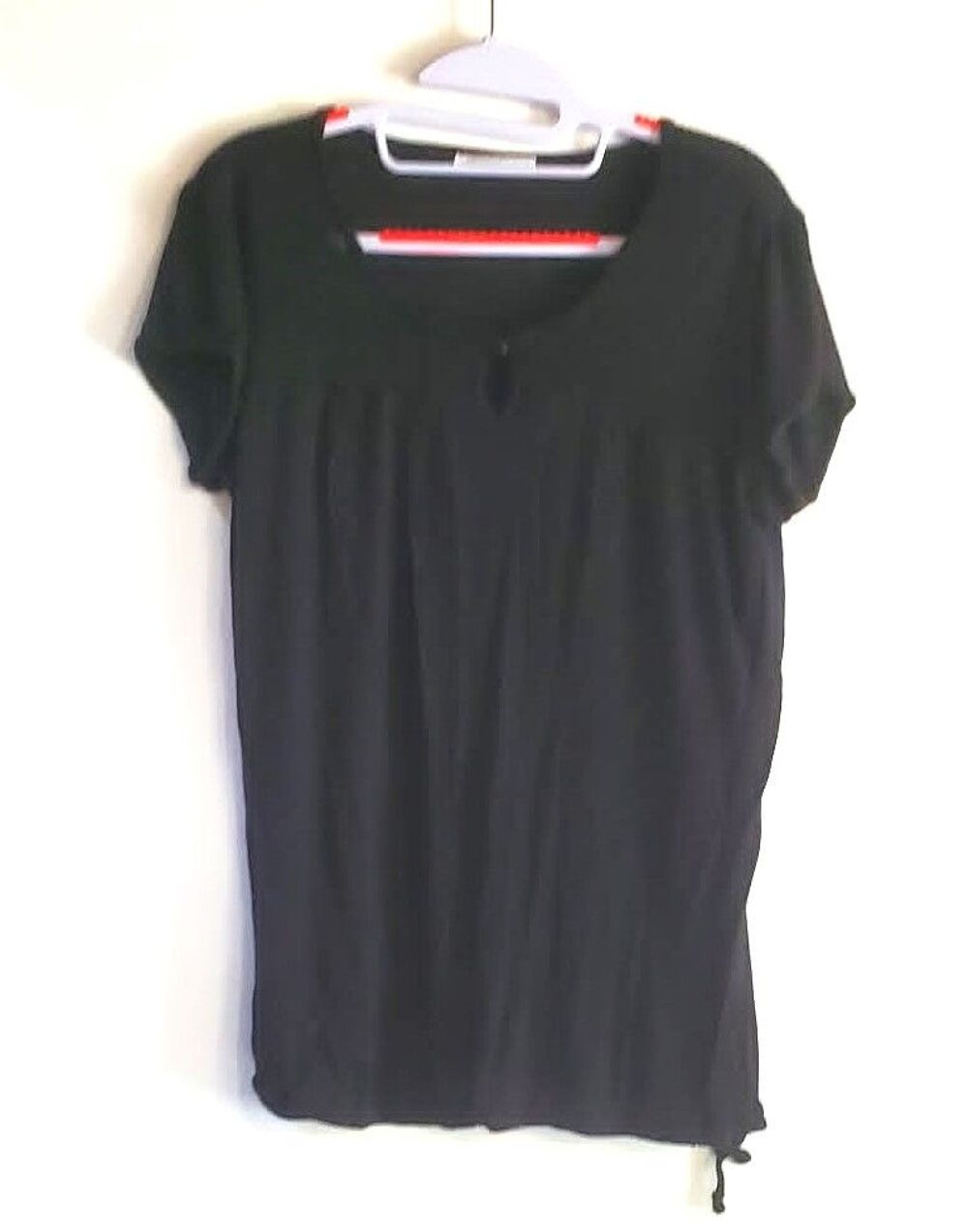 TEE-SHIRT FEMME NOIR WOMEN ONLY T44 Vêtements