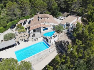  Maison � vendre 15 + pi�ces 400 m�