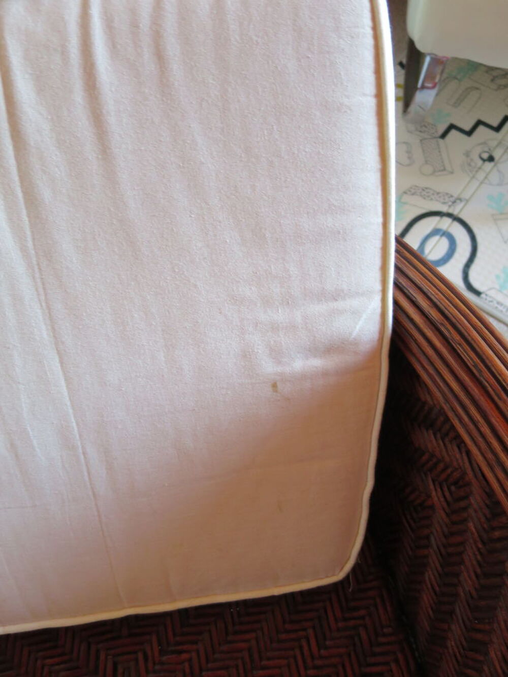 Vintage -Lot de 2 fauteuils en rotin tress&eacute; -coussins Meubles