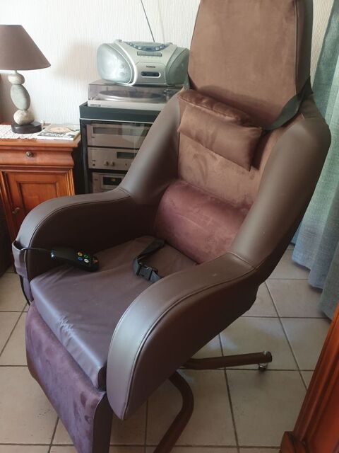 Fauteuil lectrique massant 220 Saint-Nazaire (44)