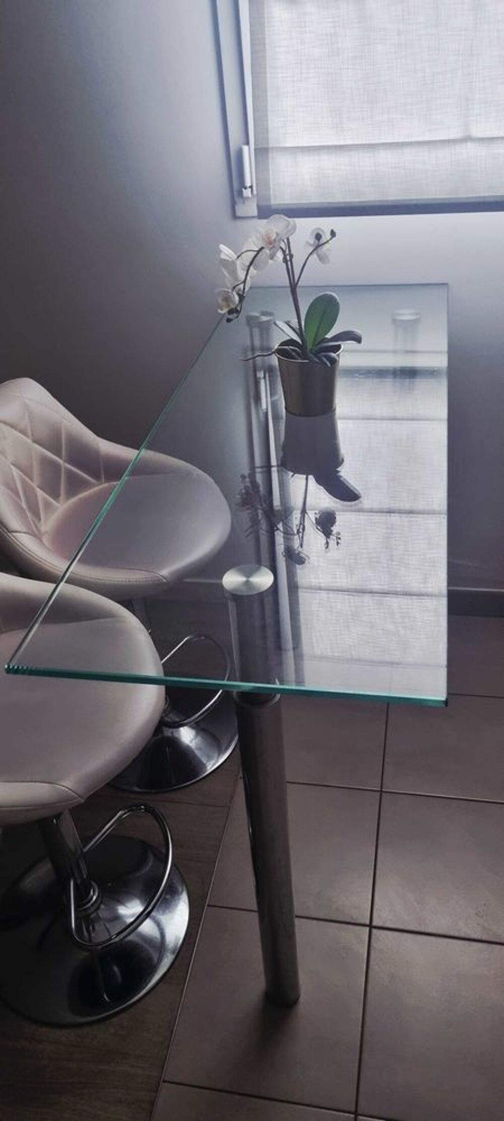 table de bar en verre tremp&eacute; Meubles