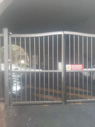  Parking / Garage � louer 10 m�