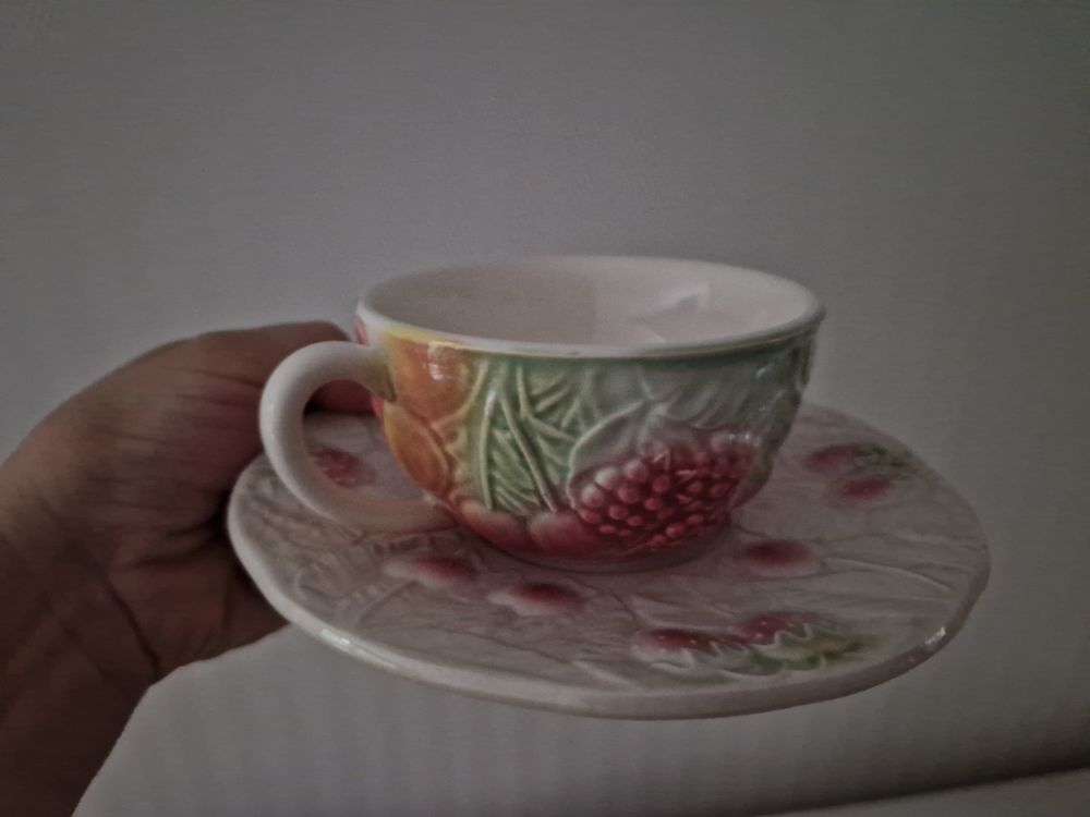 Tasses &agrave; th&eacute; Barbotine Décoration