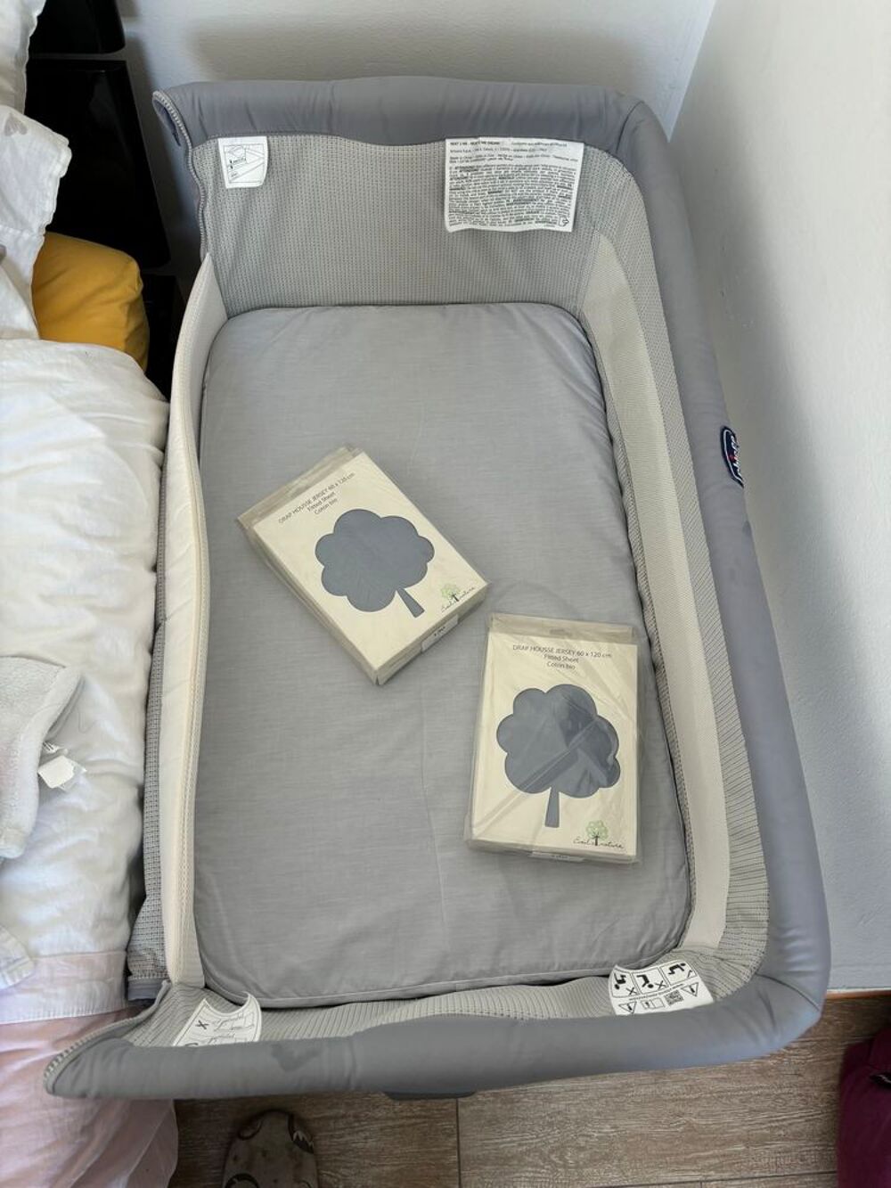 Cododo avec 2 draps housses Puériculture