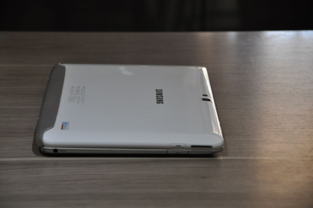 Tablette Samsung XE500T1C de 11,6 pouces Tlphones et tablettes