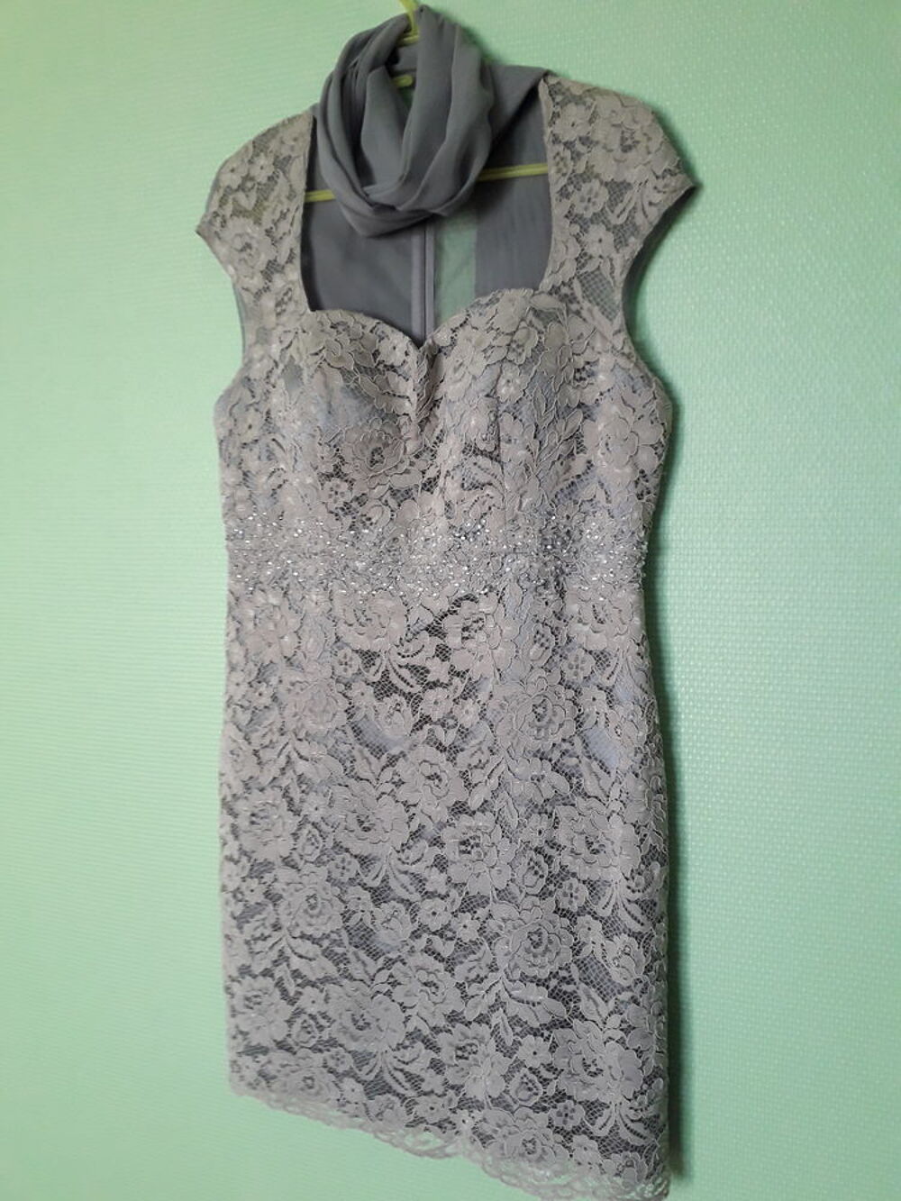 Robe Vêtements