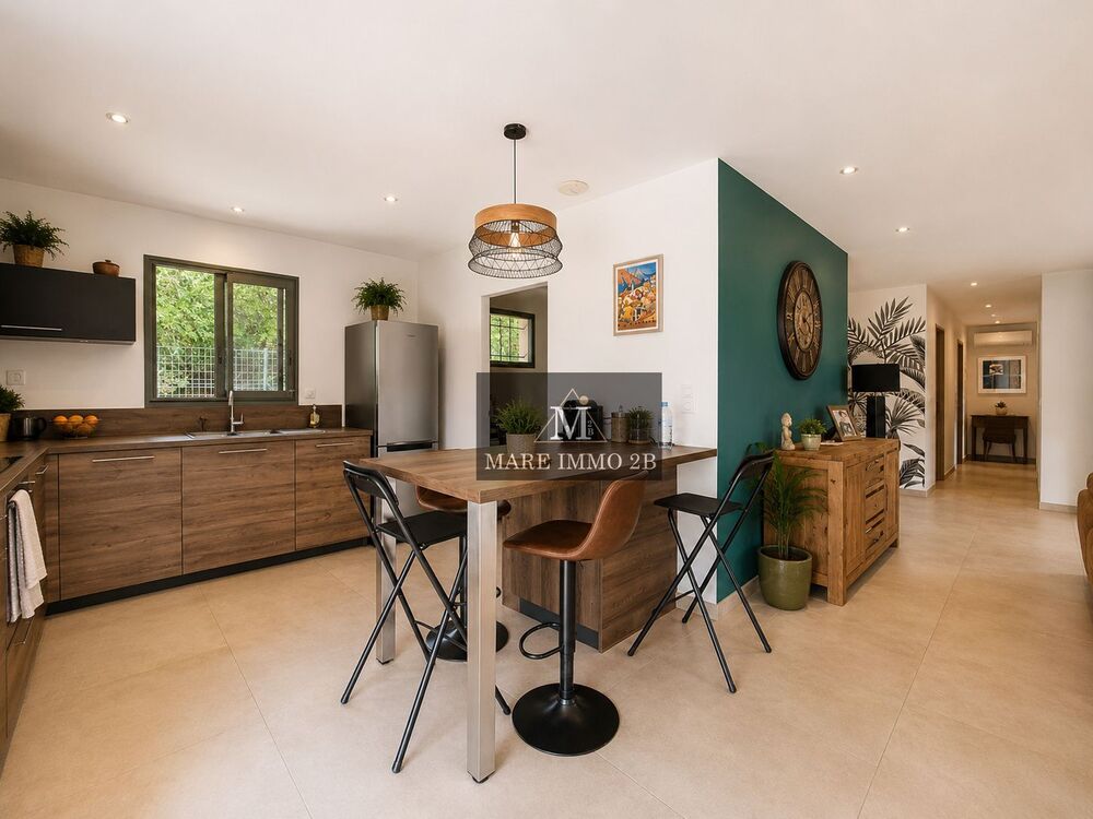 Vente Villa Superbe villa récente avec piscine Calvi