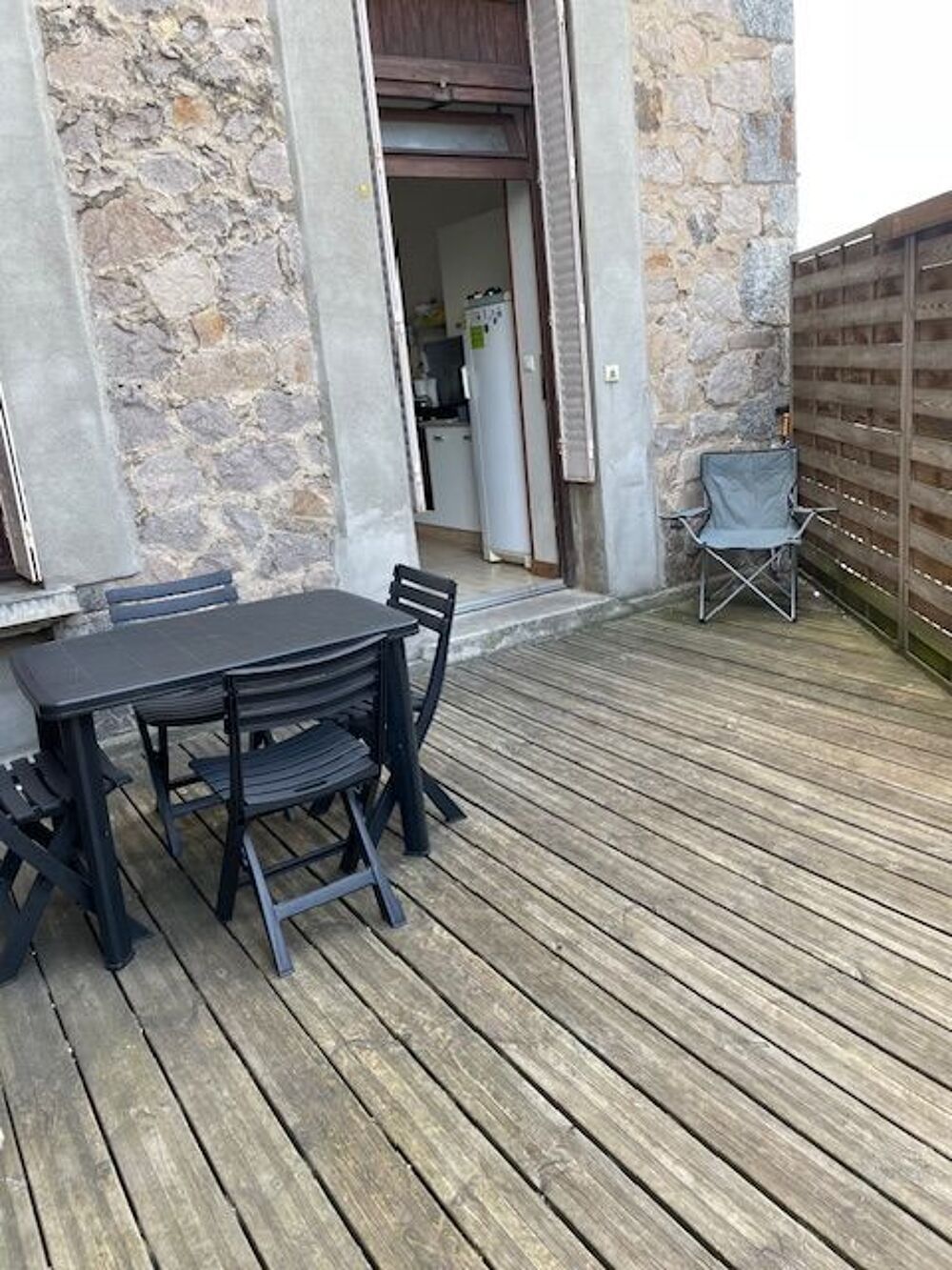 Location Appartement F2 au RDC Dunières