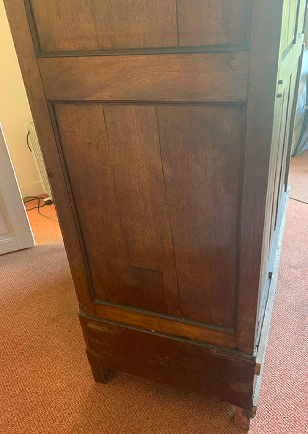 Armoire ancienne en bois massif ? Style Louis-Philippe Meubles