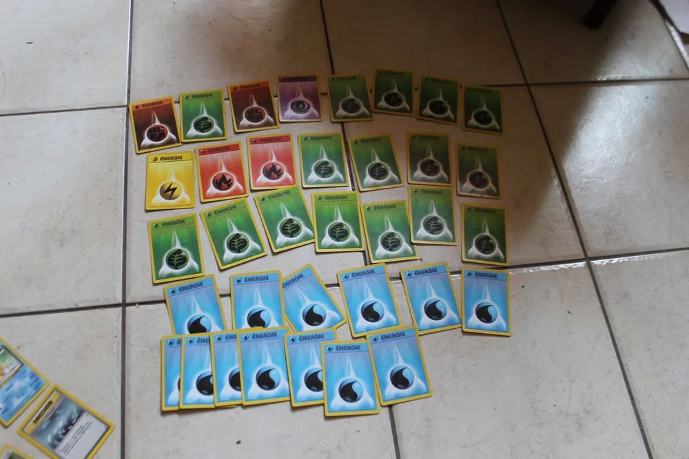 Cartes pokemon base wizards Jeux / jouets