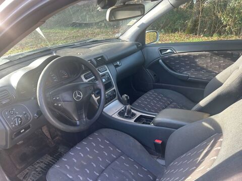 Pi&egrave;ces et &eacute;quipements Voiture Pi&egrave;ces et &eacute;quipements Voiture  occasion Sill&eacute;-le-Philippe 72460