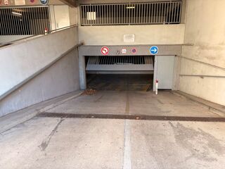  Parking / Garage à vendre 18 m²