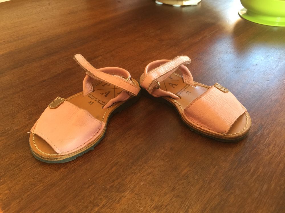 Chaussure enfant fille " Nu pieds " Chaussures enfants