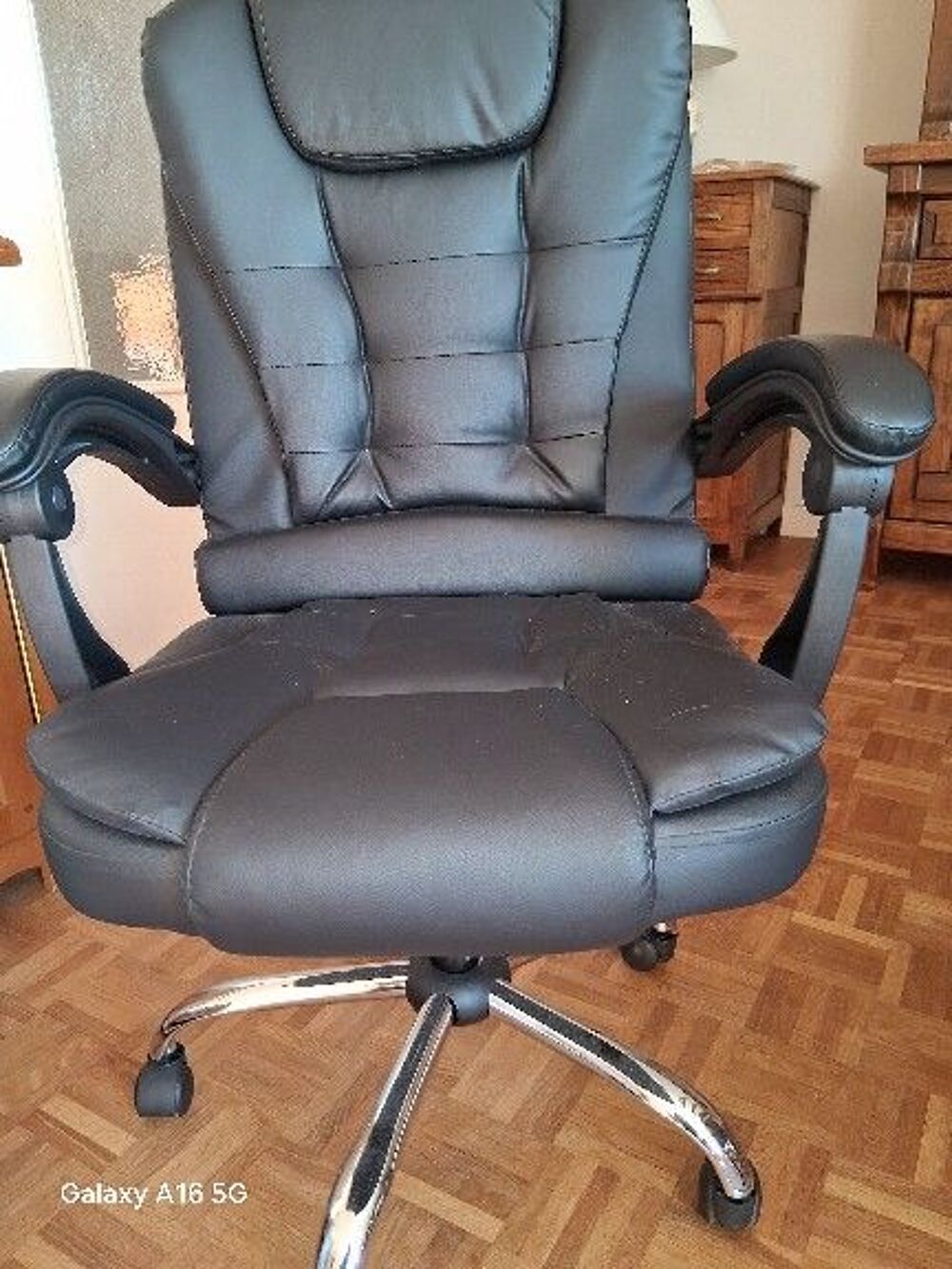  1 fauteuil simili cuir Meubles