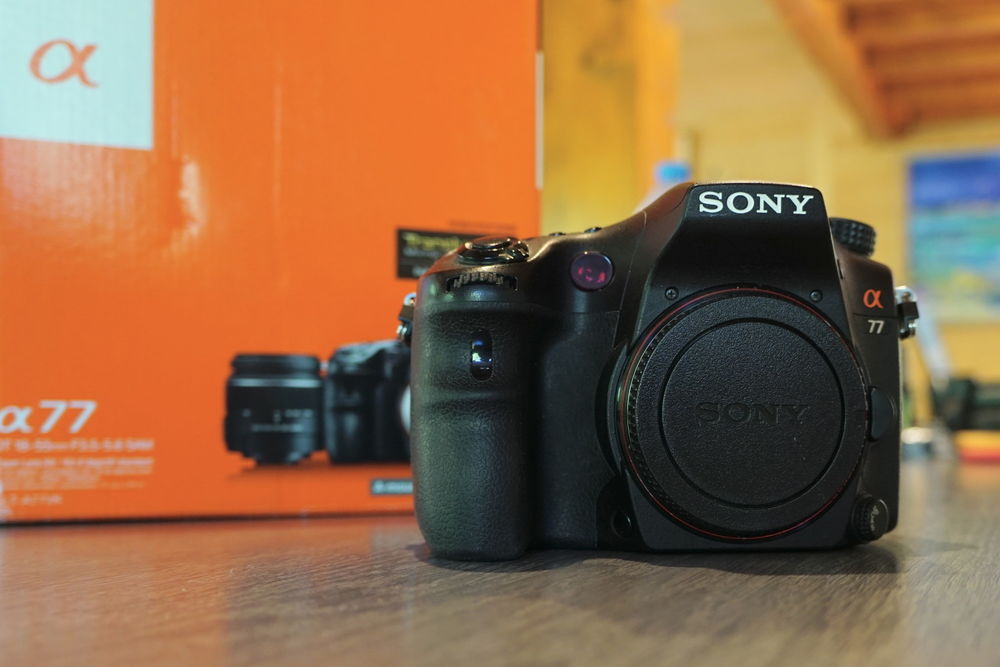 SONY A 77 boitier nu. Photos/Video/TV