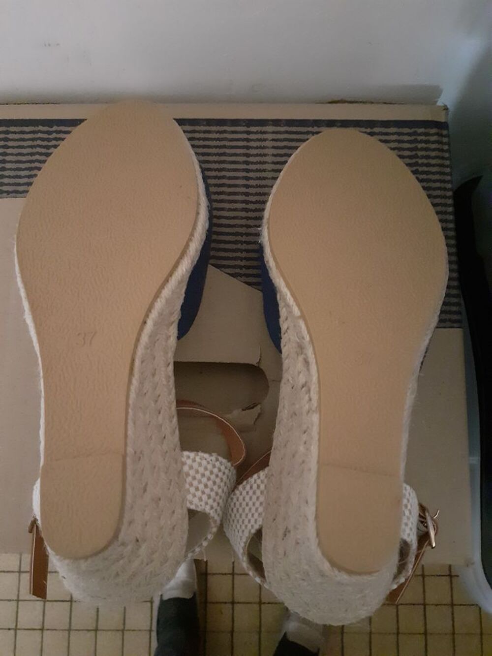 Chaussures neuves Jeux / jouets