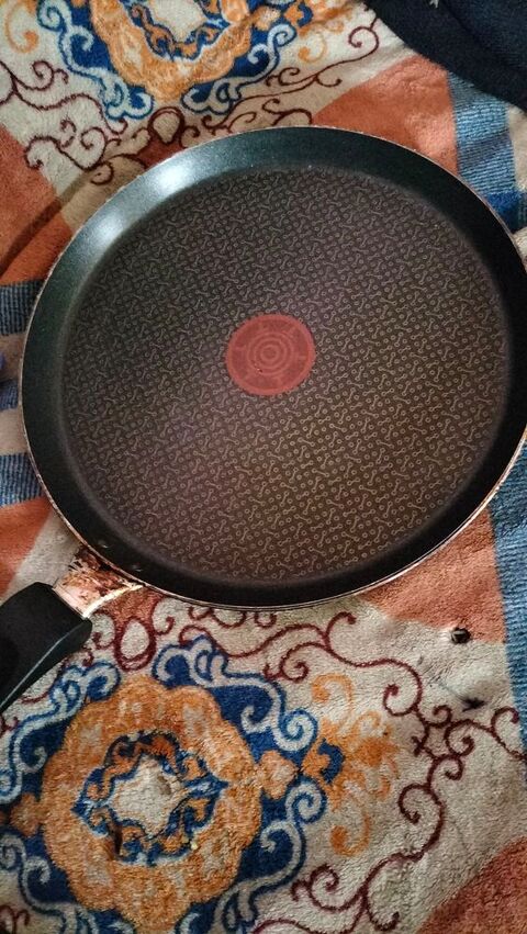 Crêpière Tefal diam 26 cm très bon état 5 Cachan (94)