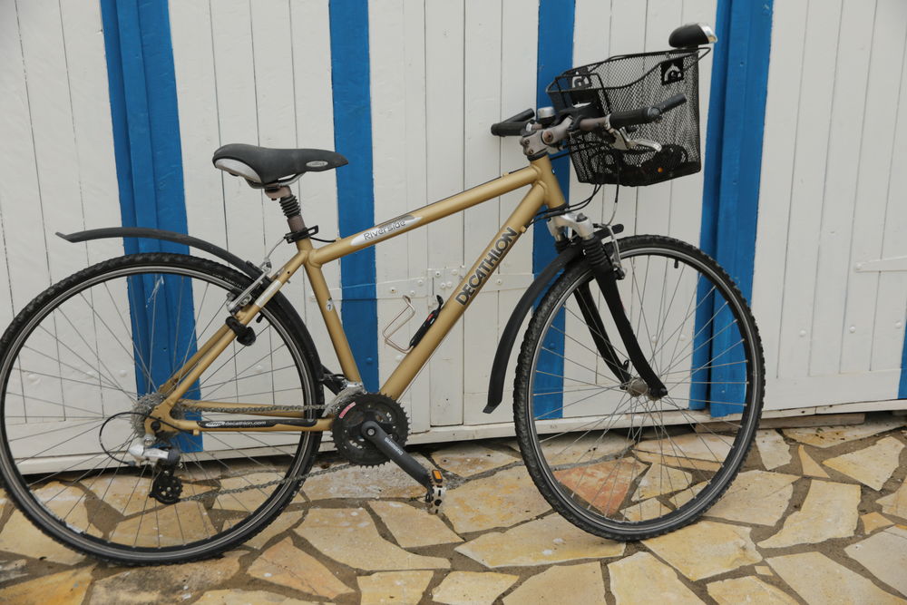 VTT Decathlon River Sid&eacute; M tr&egrave;s peu servi en bon &eacute;tat - Vélos