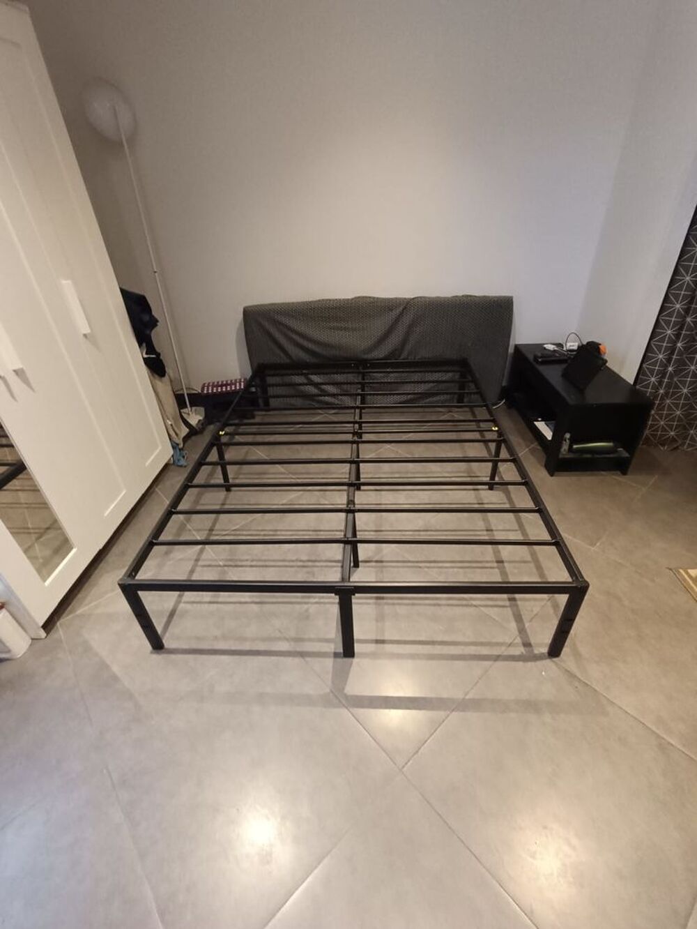 LIT double 140x190 Matelas ressorts+Mousse+Sommier &eacute;tat neuf Meubles