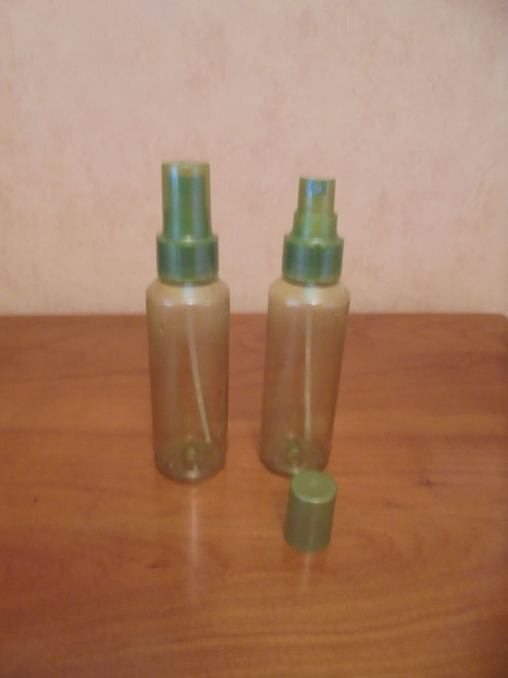 Lot de 2 vaporisateurs (75) Maroquinerie