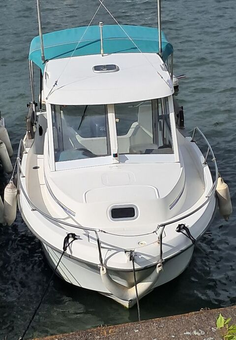 Bateaux &agrave; moteur P&ecirc;che-promenade 2000 occasion Lugrin 74500