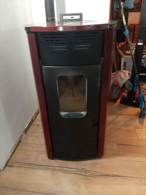 poele  pellet 8kw artstico brice 650 Charleville-Mzires (08)