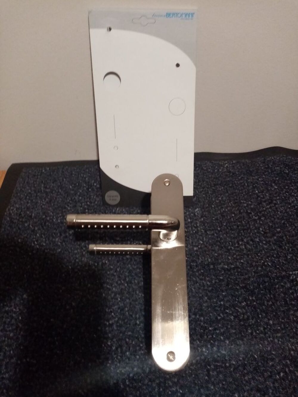 Poign&eacute;e de Porte Simple Bertomani Bricolage