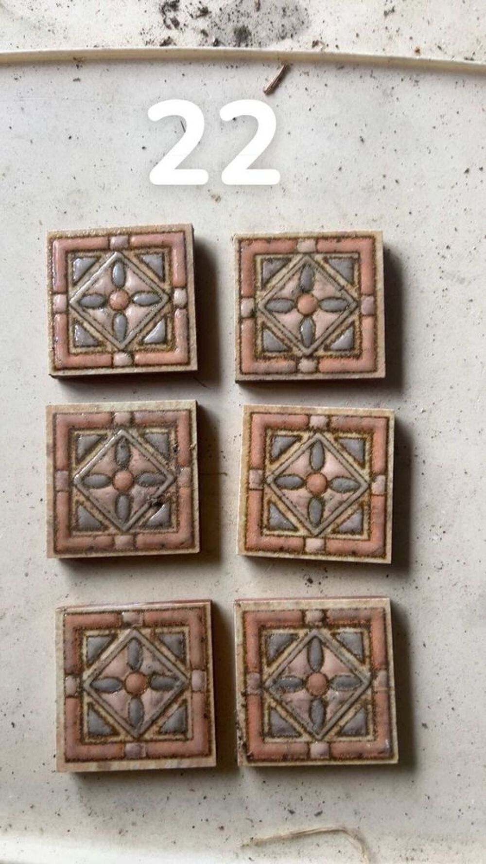 cabochons carrelage Bricolage