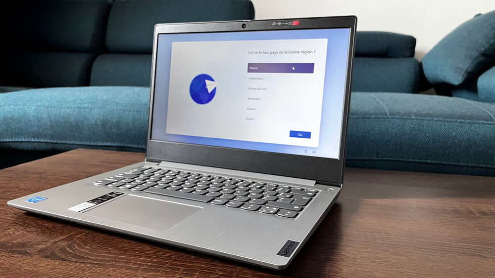 PC Ultra Portable - Lenovo IdeaPad 3 14IGL05 14" Matériel informatique