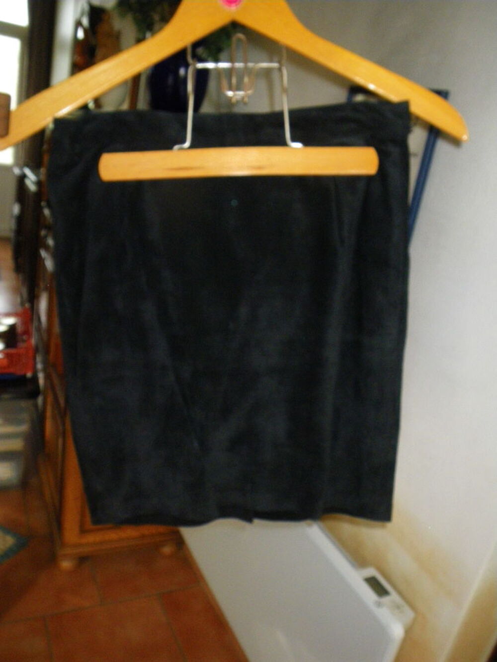 Veste en Dain Noir et Jupe Vêtements