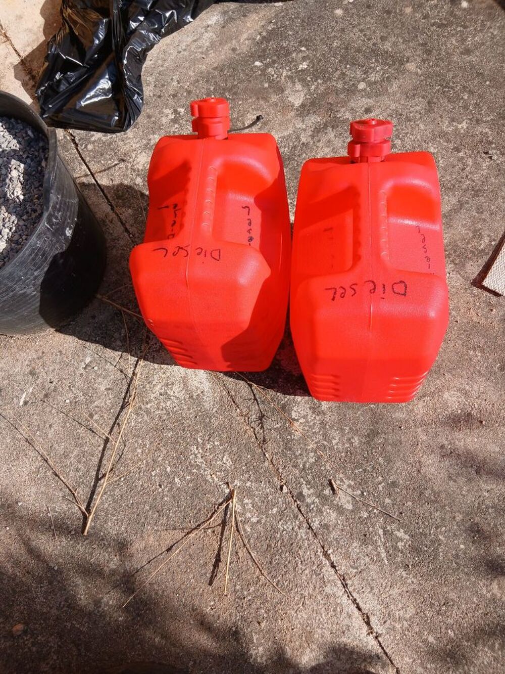 Deux jerrican de 20 litres Bricolage