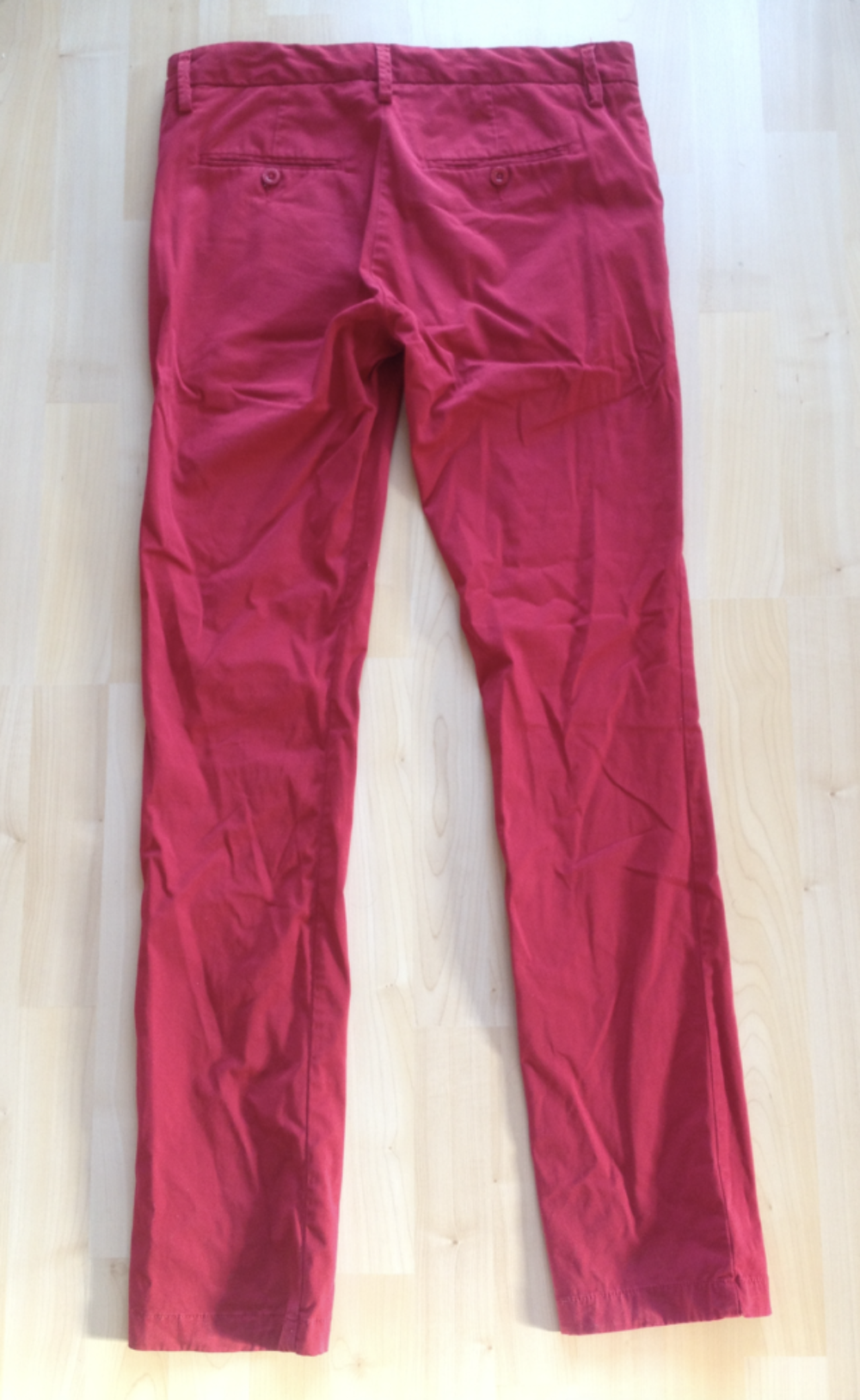 Pantalon slim couleur rouge marque Kaporal T 31 V�tements