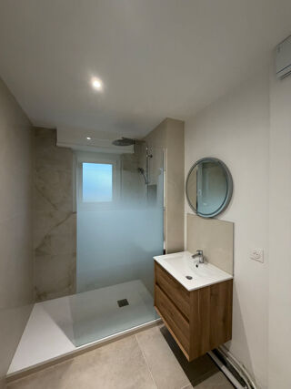  Appartement  vendre 4 pices 75 m